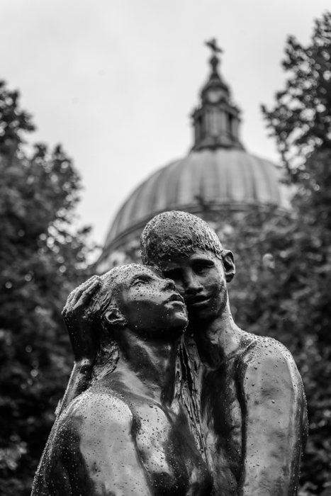 The Lovers, St Pauls, London - limiting yourself to 36 images forces you to seek out the optimum angle before pressing the shutter